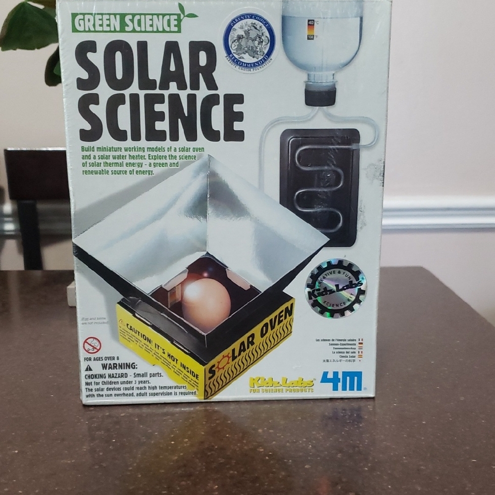 2009 Green Science Solar Science Kidz Labs Fun Science Products.